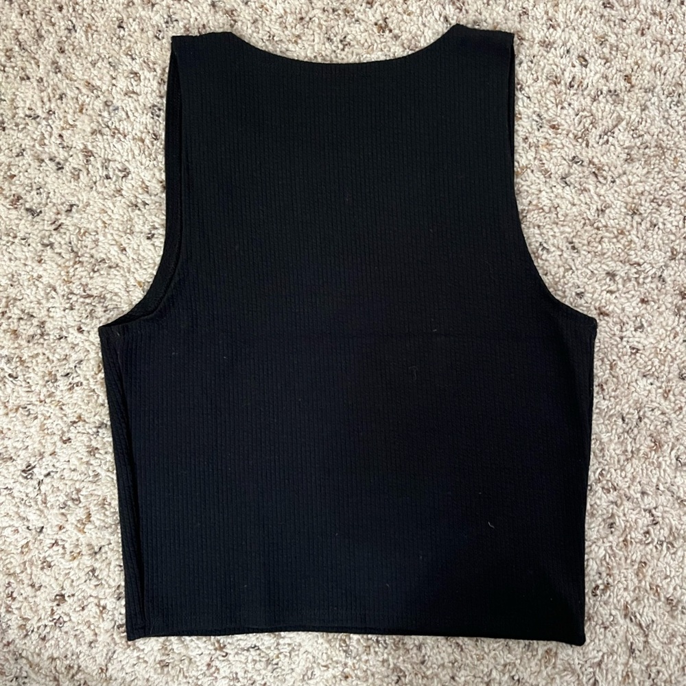 Forever 21 Women’s Black Ribbed Henley Crop Top Crew Neck Size M - Picture 3 of 4